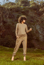 Load image into Gallery viewer, MOCHA SWEATPANTS
