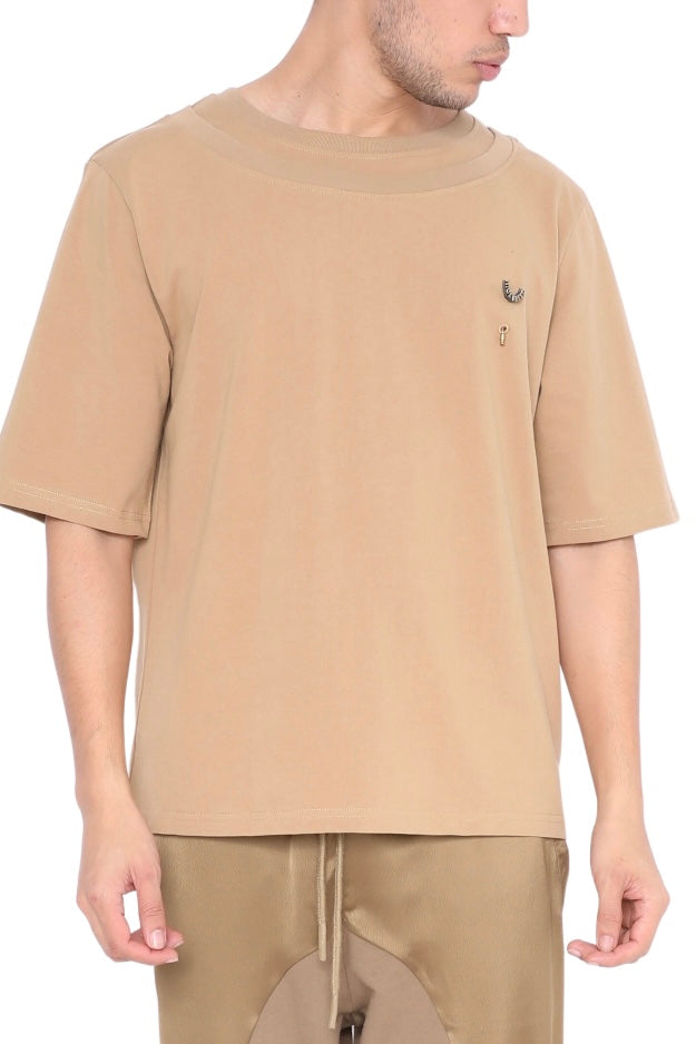 CAMEL DOUBLE COLLAR TEE